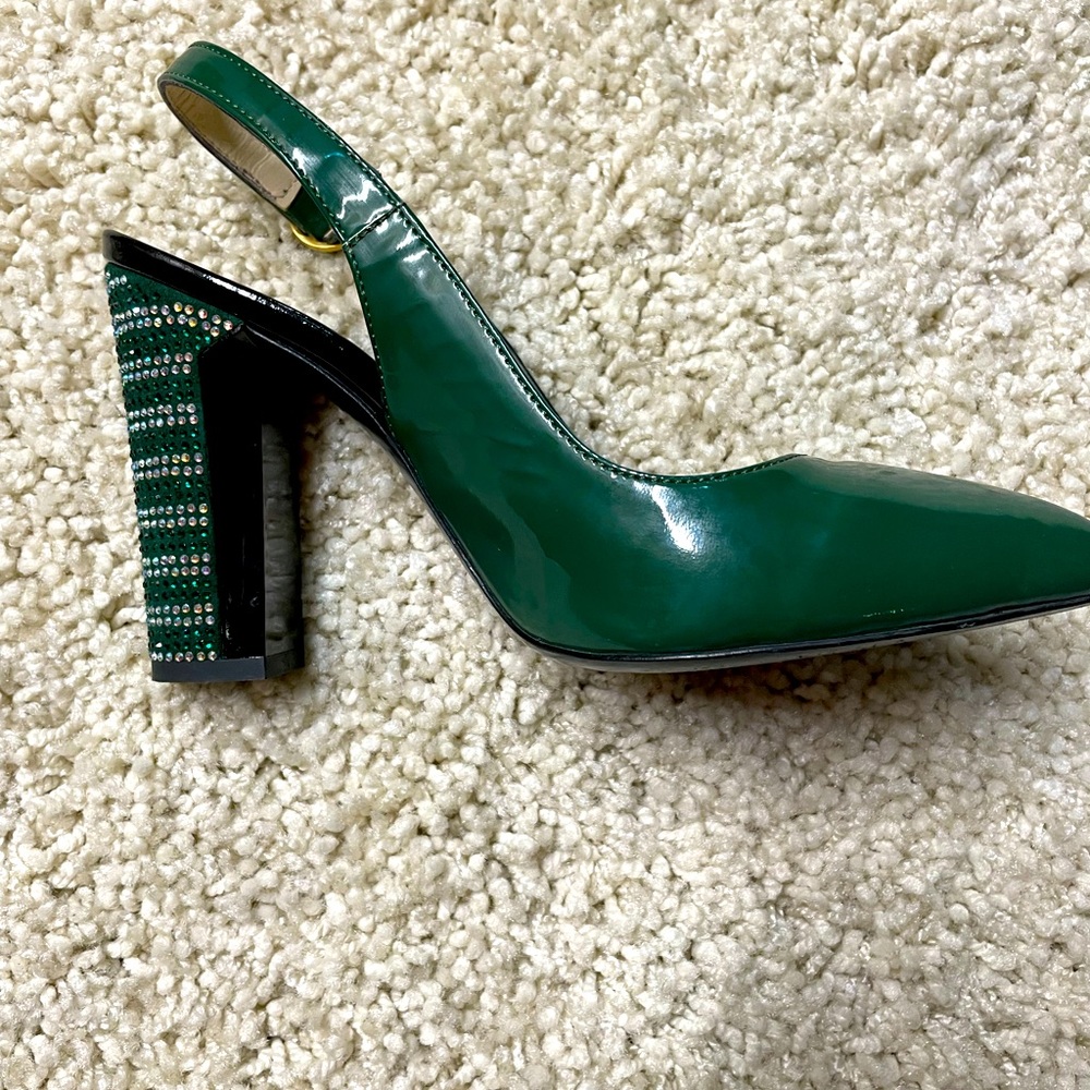 Chic shoes